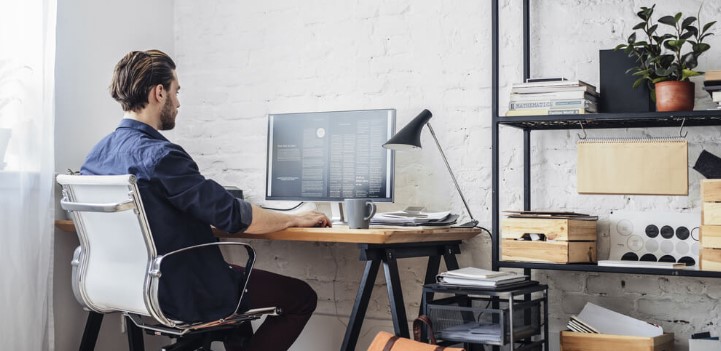 Kebijakan BYOD cocok untuk pekerja di industri kreatif atau freelance